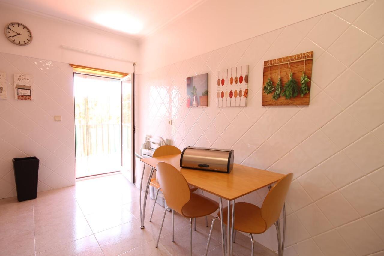 Granny'S House By Trip2Portugal Apartment Carvoeira Exterior photo